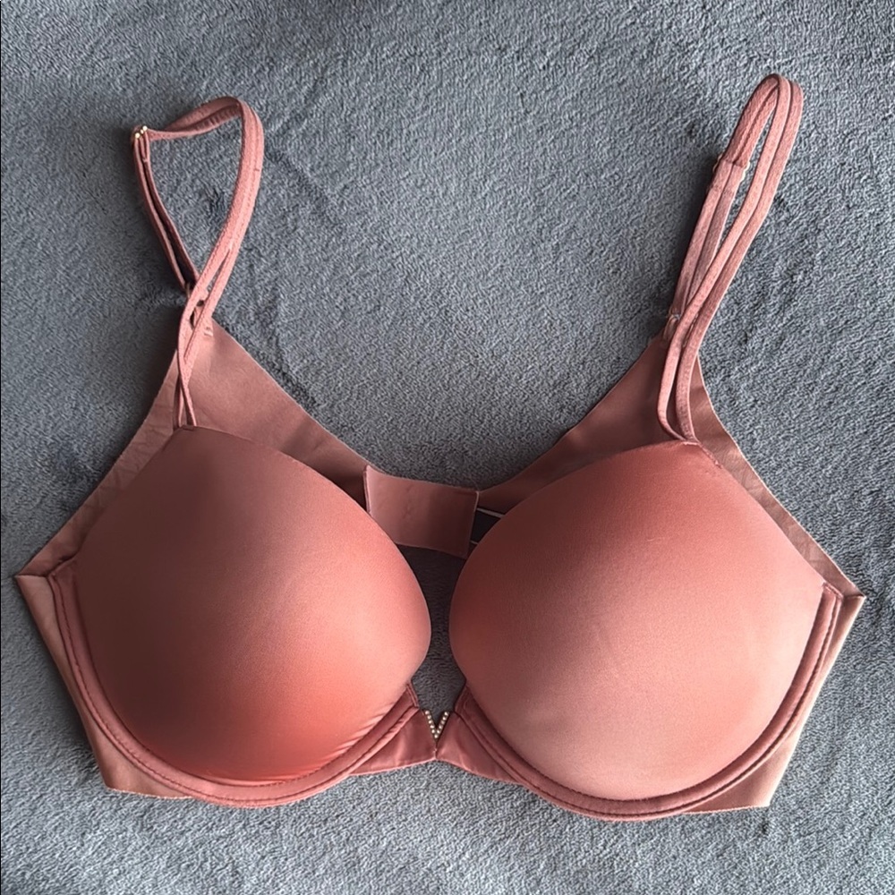 Victoria’s Secret Push Up Mauve Bra Size 34C